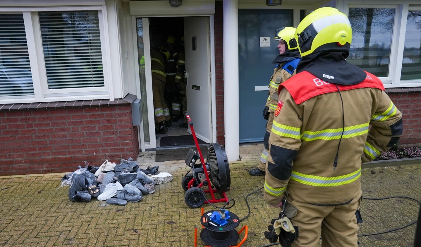 Brandweer opgeroepen voor brand in meterkast in woning Oosthaag