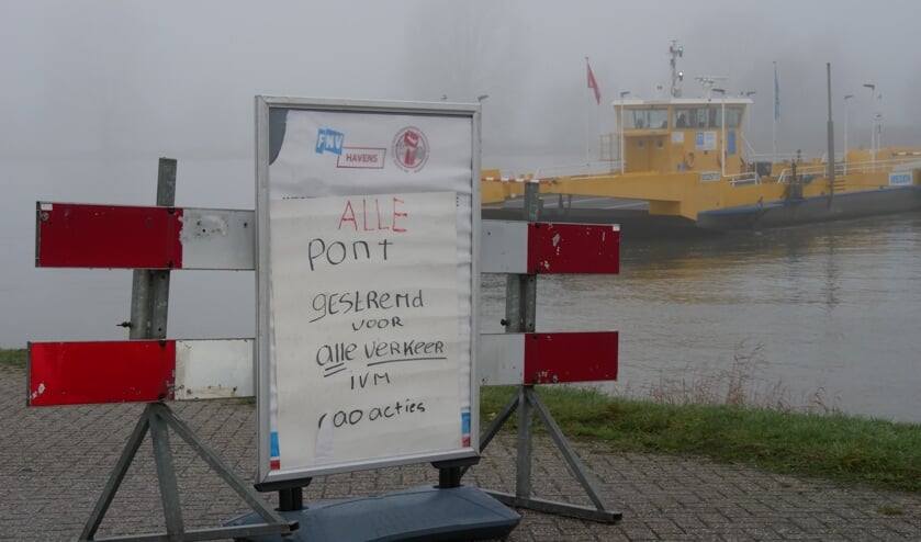 <p>Veerpont in Megen.</p>