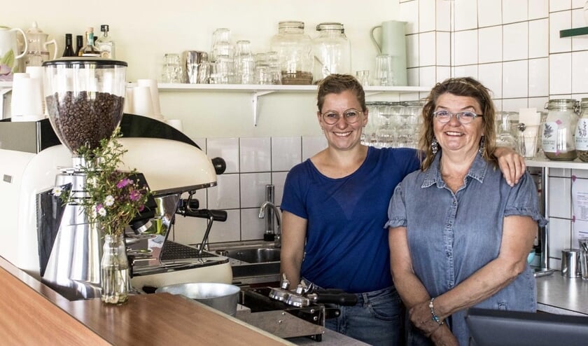 Janneke en Liesbeth van De Meerstoel.