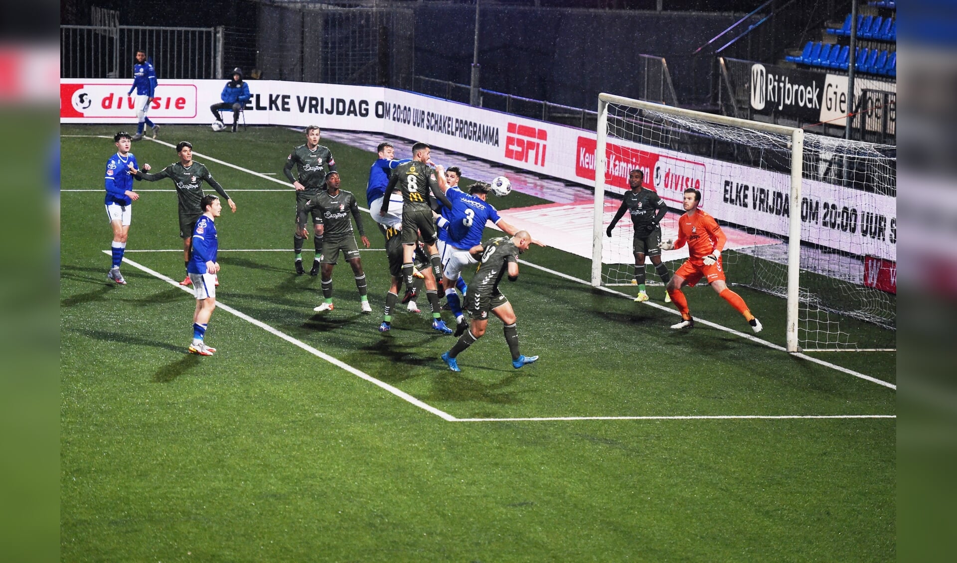 FC Den Bosch is het nieuwe kalenderjaar gestart met een nederlaag tegen FC Emmen.