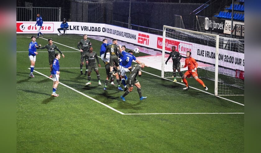 <p>FC Den Bosch is het nieuwe kalenderjaar gestart met een nederlaag tegen FC Emmen.</p>  