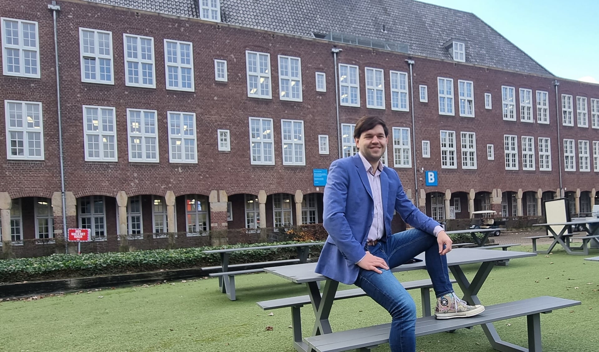 Het Koning Willem 1 College in Den Bosch is een plek waar veel van de drijfveren van Arjen van Silfhout samenkomen.