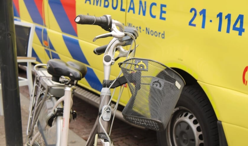 Fietser Aangereden Door Personenauto In Uden, Bestuurder Aangehouden ...