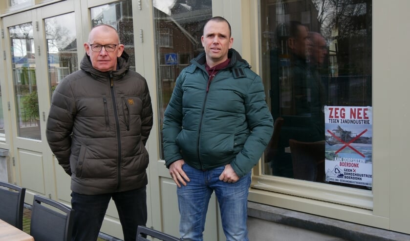 Cor van den Tillaar en Stefan Donkers zeggen 'nee' tegen zandwinning in Boerdonk.