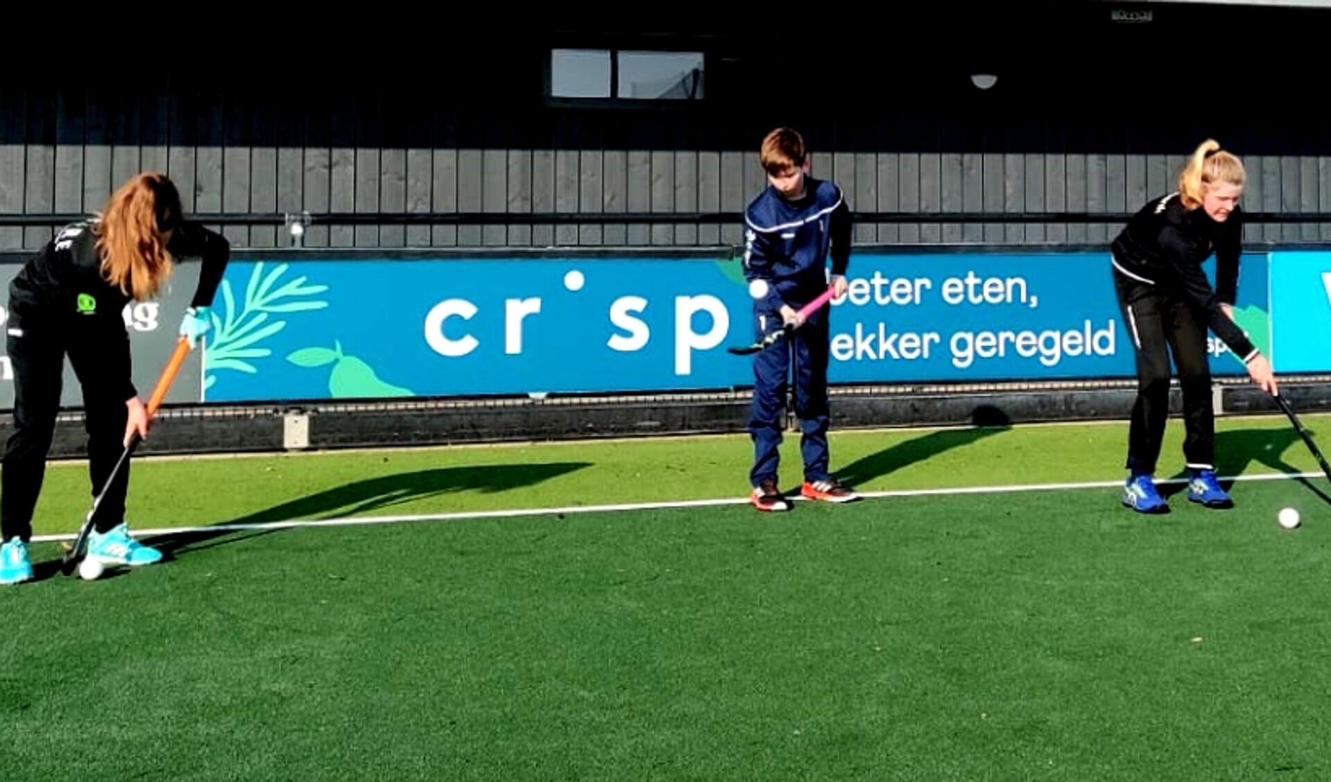 HC Den Bosch heeft er weer een nieuwe sponsor bij: Crisp.