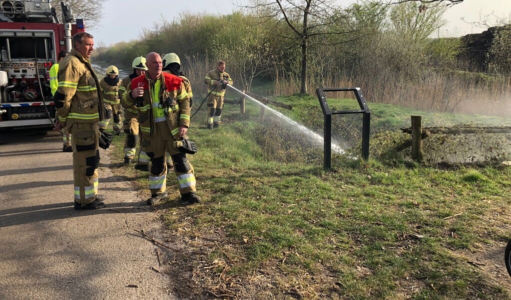 Brandweer Rukt Uit Voor Buitenbrand In Uden - Adverteren Uden | Udens ...