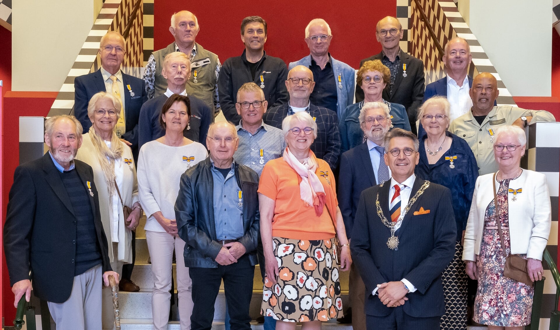 36 inwoners van de nieuwe gemeente Land van Cuijk ontvingen een Koninklijke Onderscheiding tijdens de Lintjesregen op 25 en 26 april.
