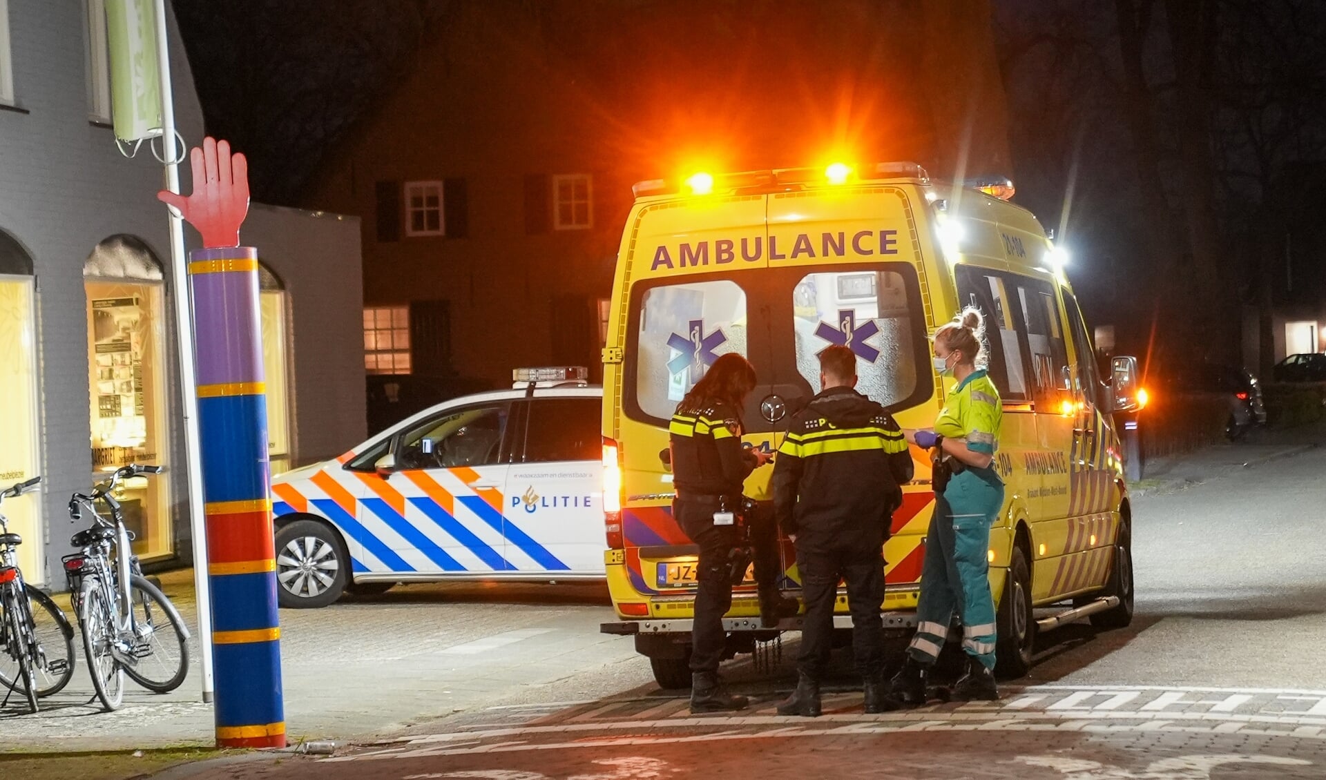 Traumahelikopter Opgeroepen Na Ongeval In Geffen, Maar Letsel Valt ...