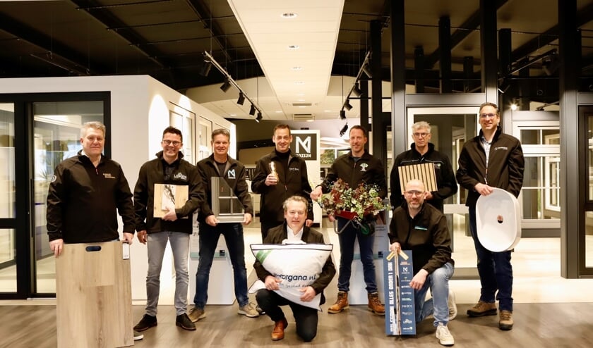 De heren van Wonen Boxmeer helpen je graag bij iedere verbouwing.