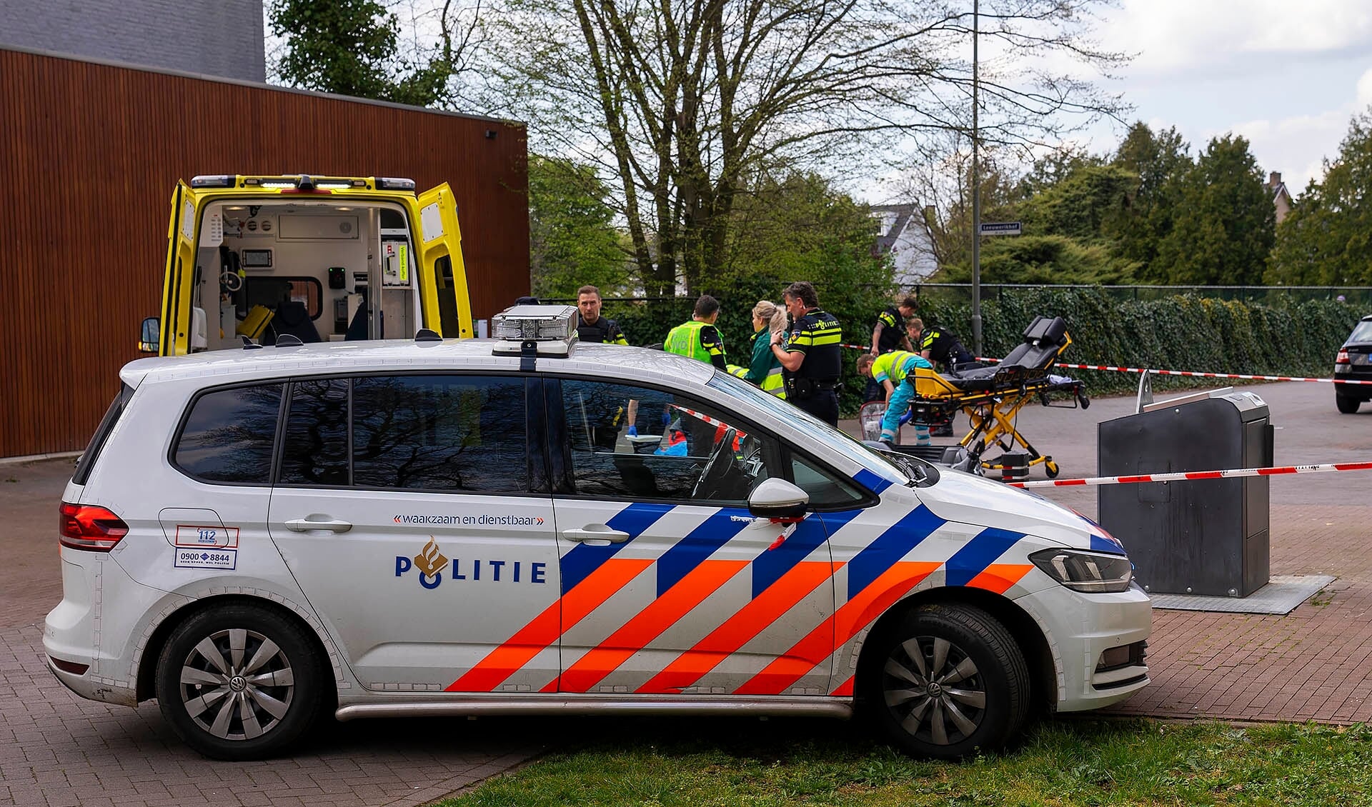 Archieffoto: Ossenaar (23) doodgeschoten in Leeuwerikhof, politie doet onderzoek.