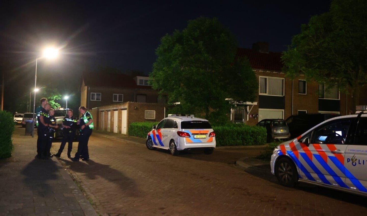 Man zwaargewond bij steekpartij in de omgeving van de Niehoffstraat in Den Bosch.