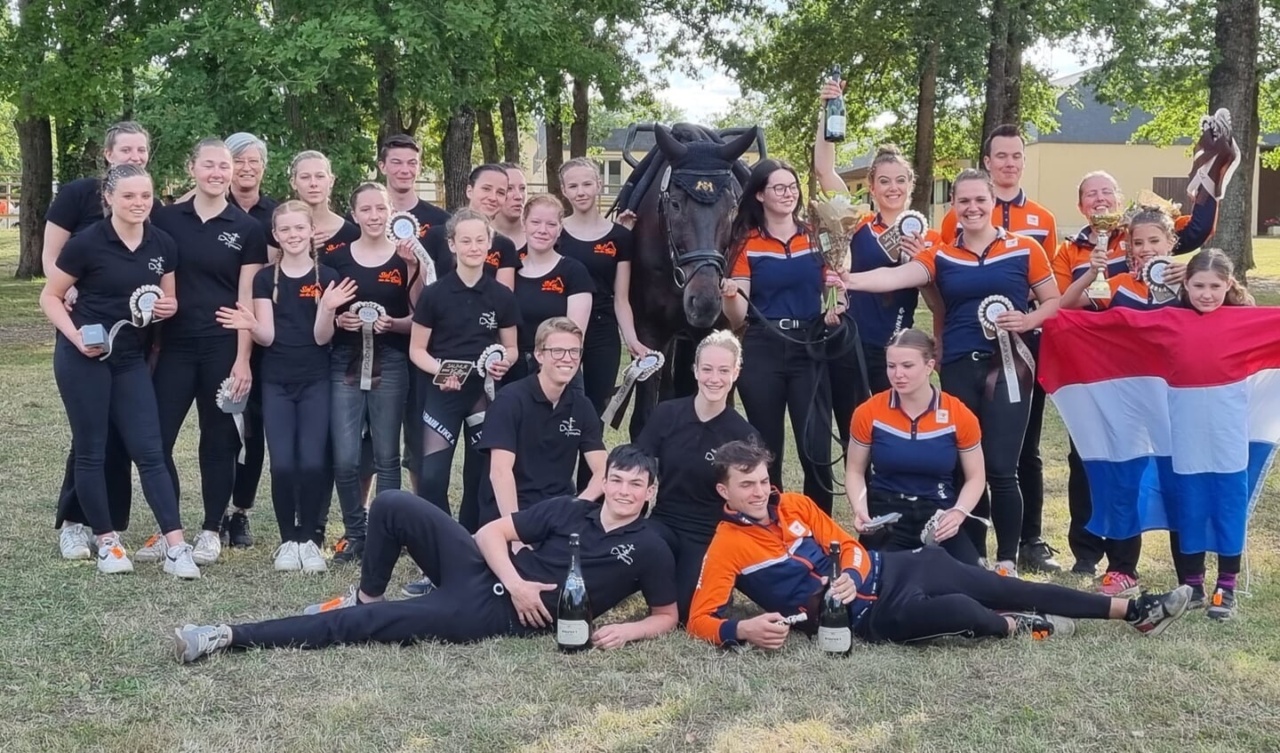 Het team van De Wittegheit met toppaard Wim.