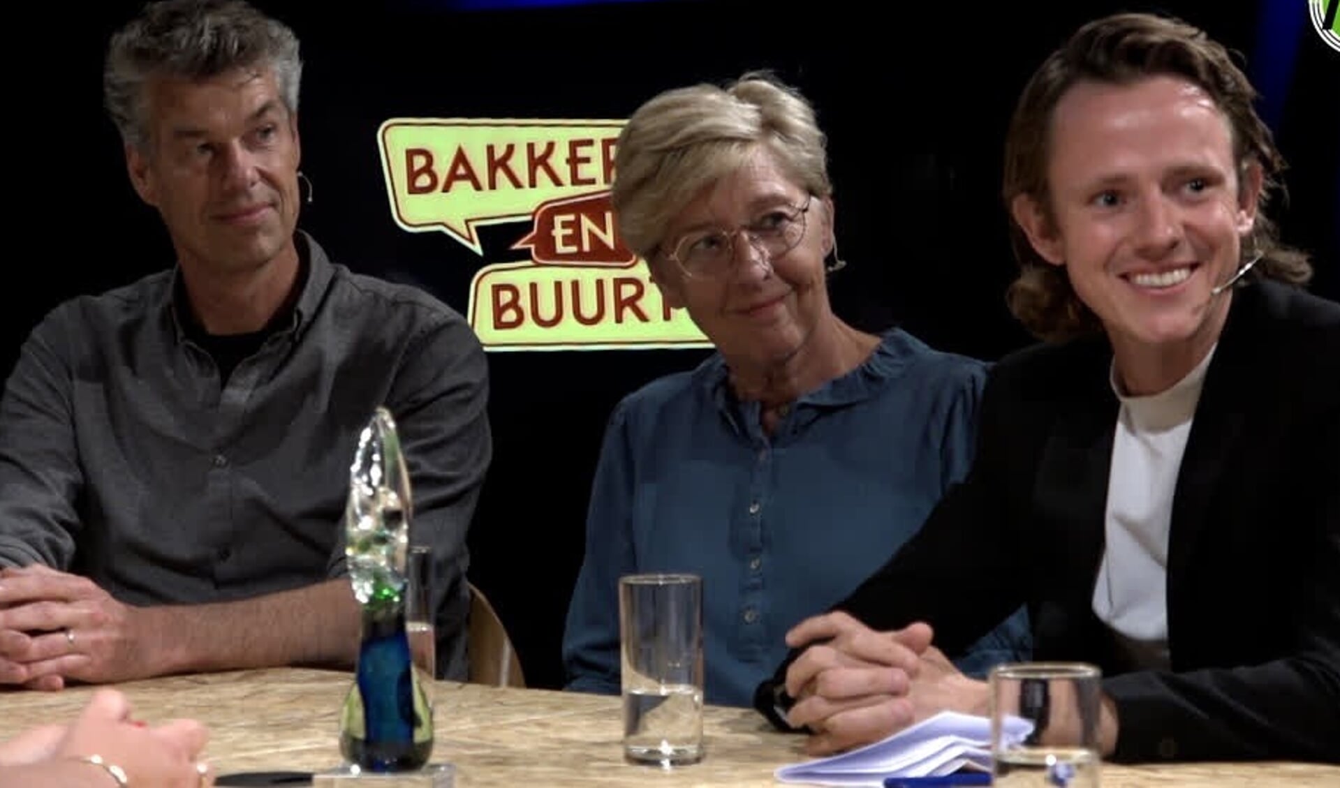 De laatste talkshow van Bakker en Buurten voor de zomerperiode is dinsdagavond opgenomen.