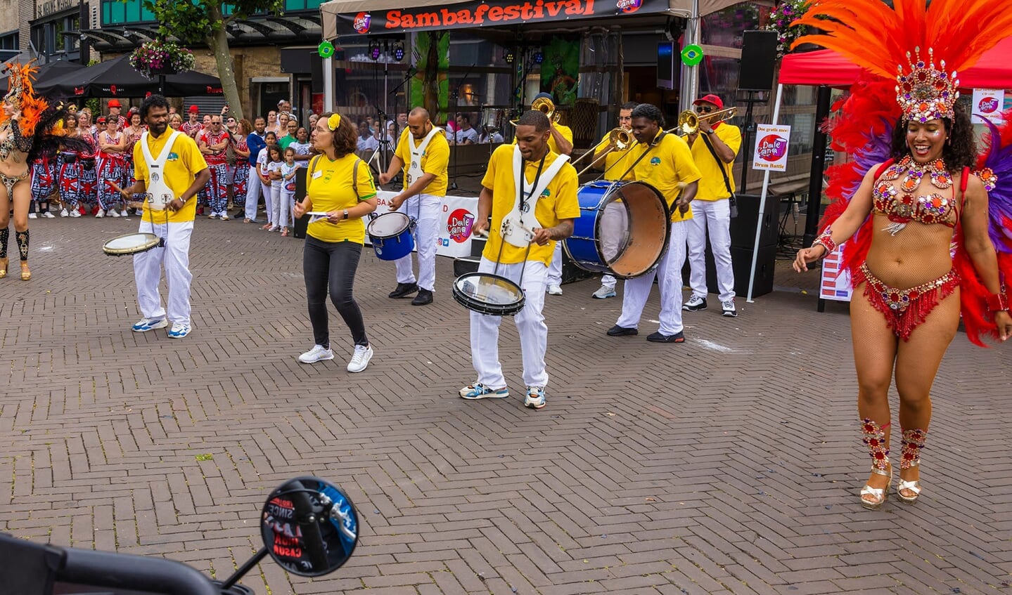 Samba Percussie Festival. (Foto: Charles Mallo, Foto Mallo)