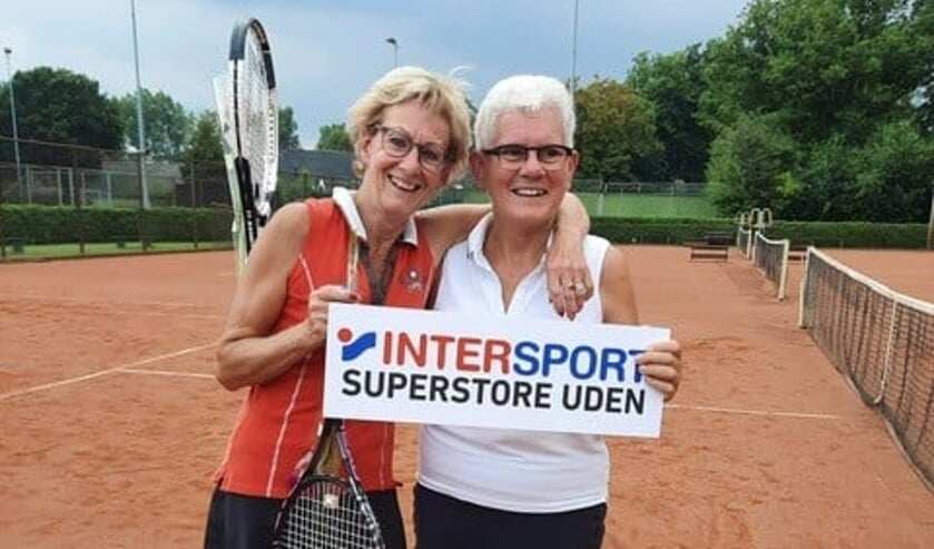 <p>Jeanne Vissers (rechts) hoopt op veel inschrijvingen. </p>