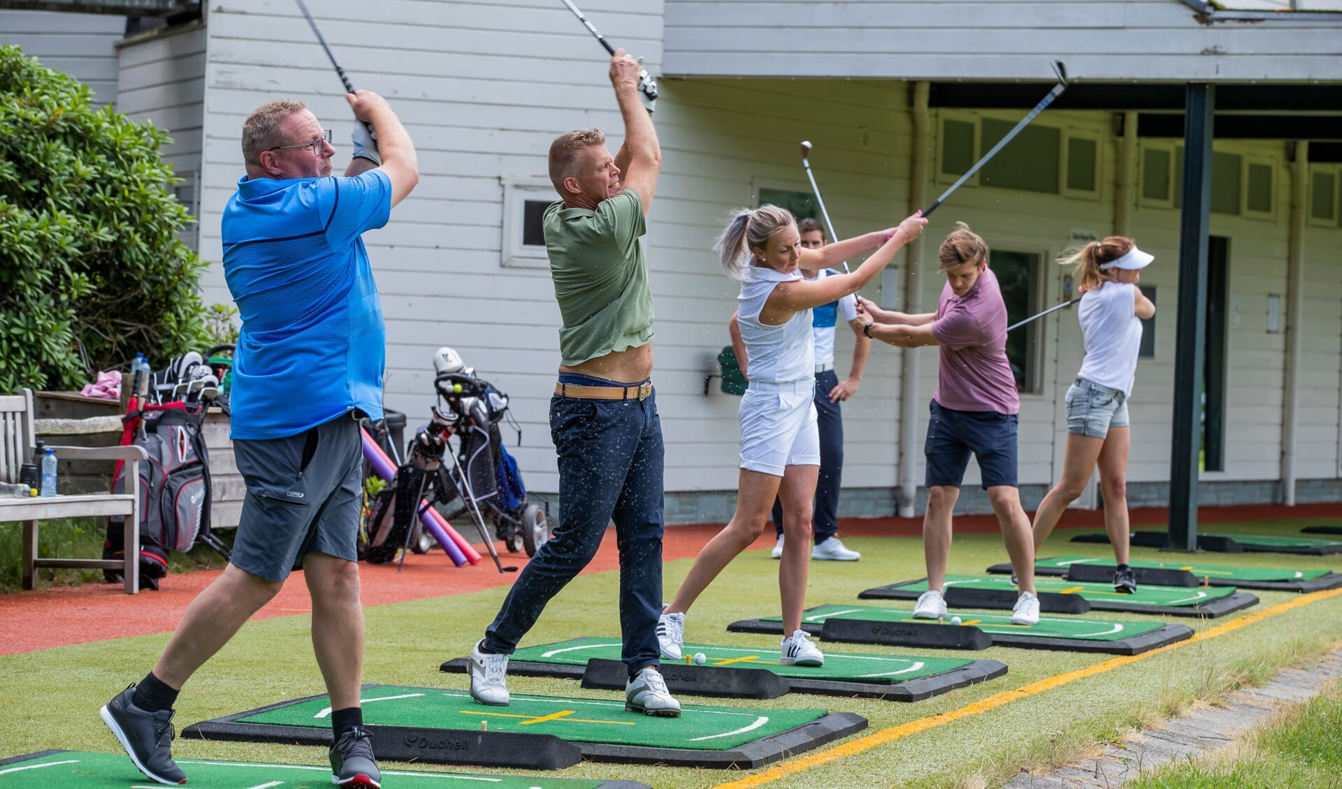 Golfclub Geijsteren heeft nieuwe groepscursussen voor starters.