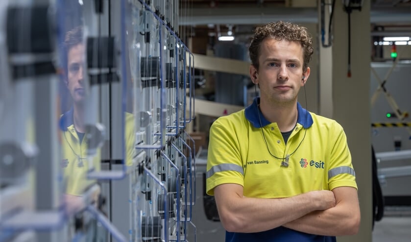 Na een 2-jarig traineeship bij Essity Gennep lag de wereld voor Robbert open.