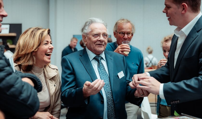 Vobra Special Petfoods viert 90-jarig jubileum.