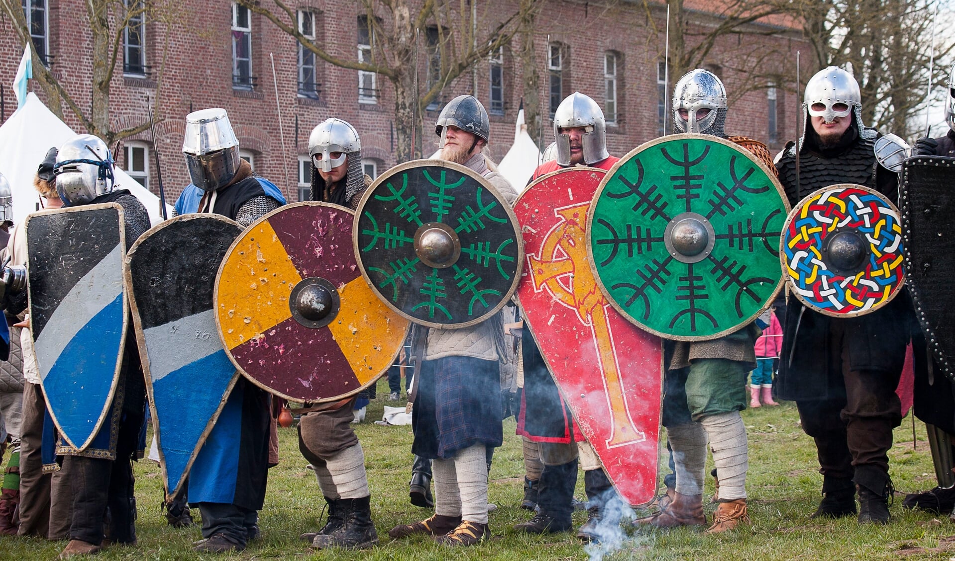 Benieuwd naar hoe een veldslag er in de middeleeuwen uitzag?