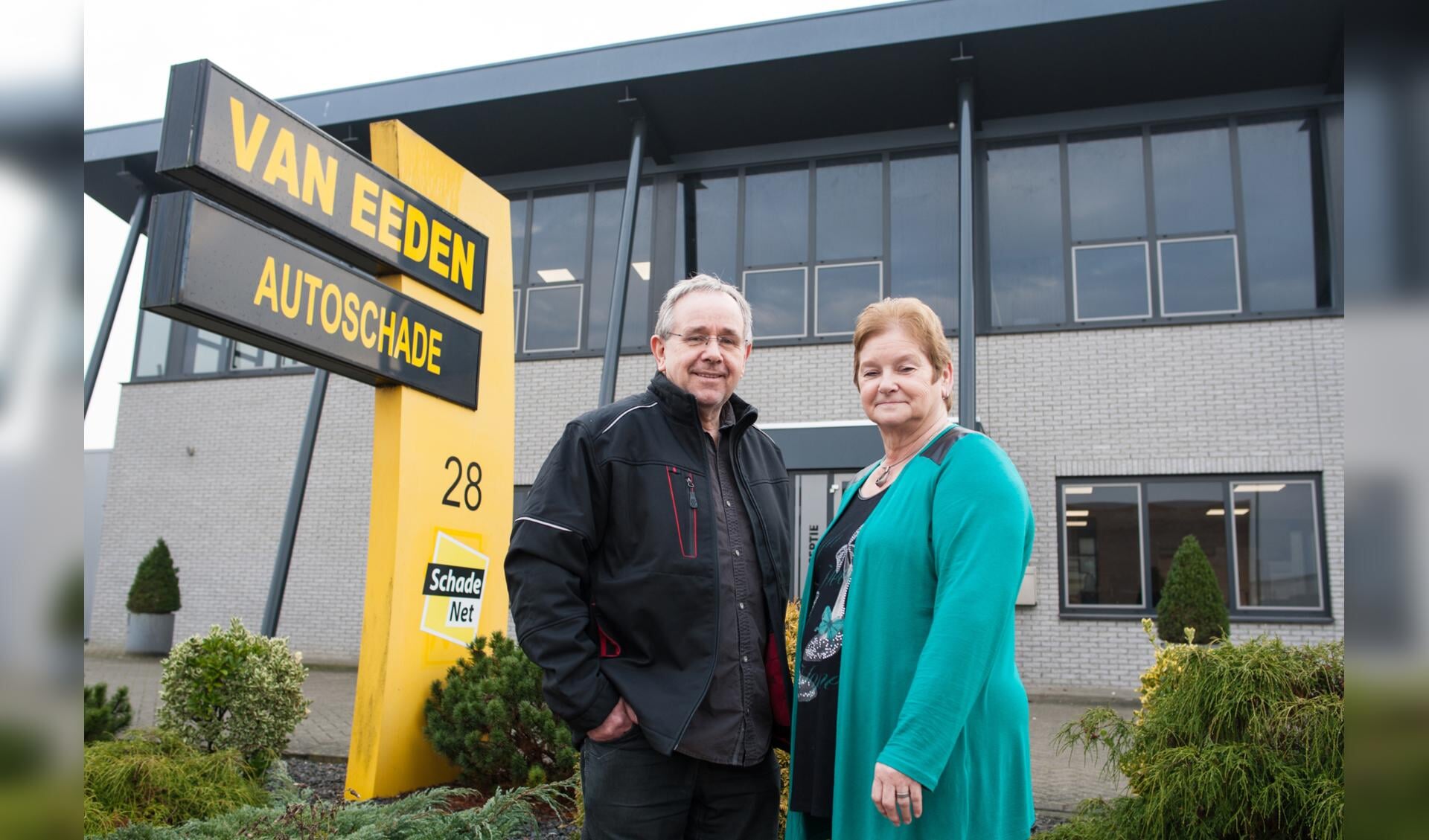 Familie Van Eeden runt al veertig jaar het schadeherstelbedrijf in Cuijk.