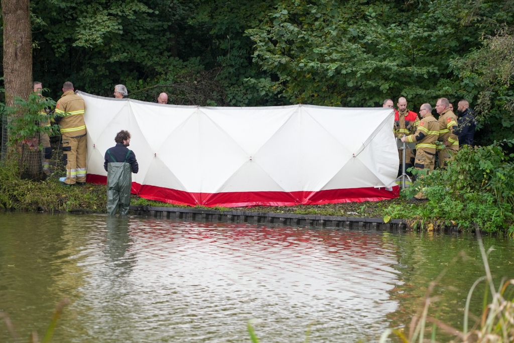 Dode Lichaam Van Man Aangetroffen In Visvijver Parklaan Oss - Oozo.nl