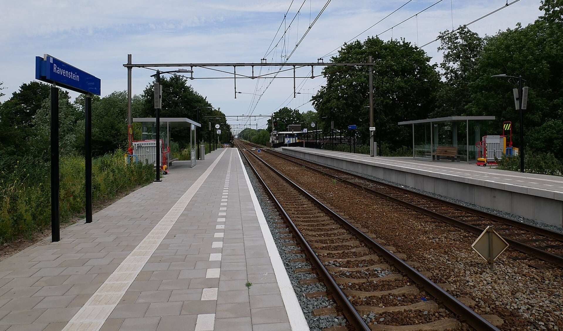 Station Ravenstein, spoor 1.