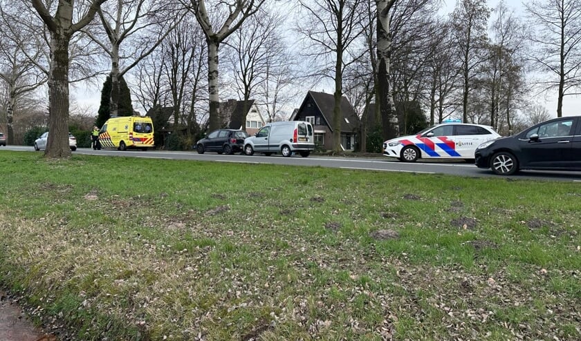 Kop-staart Aanrijding Op Rondweg In Uden - Oozo.nl