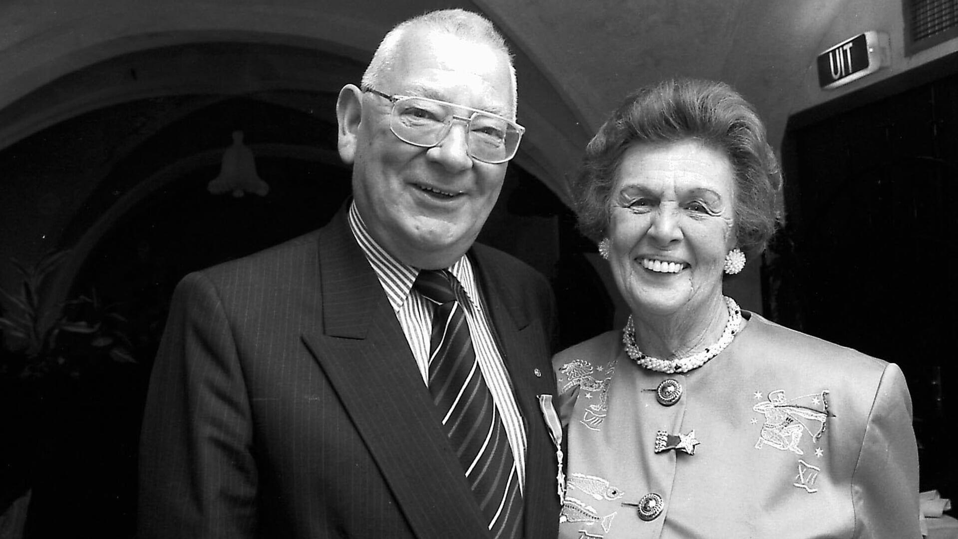 Tonny Rademaker en zijn vrouw Miep. Rademaker was decennialang eigenaar van Hotel Central. 