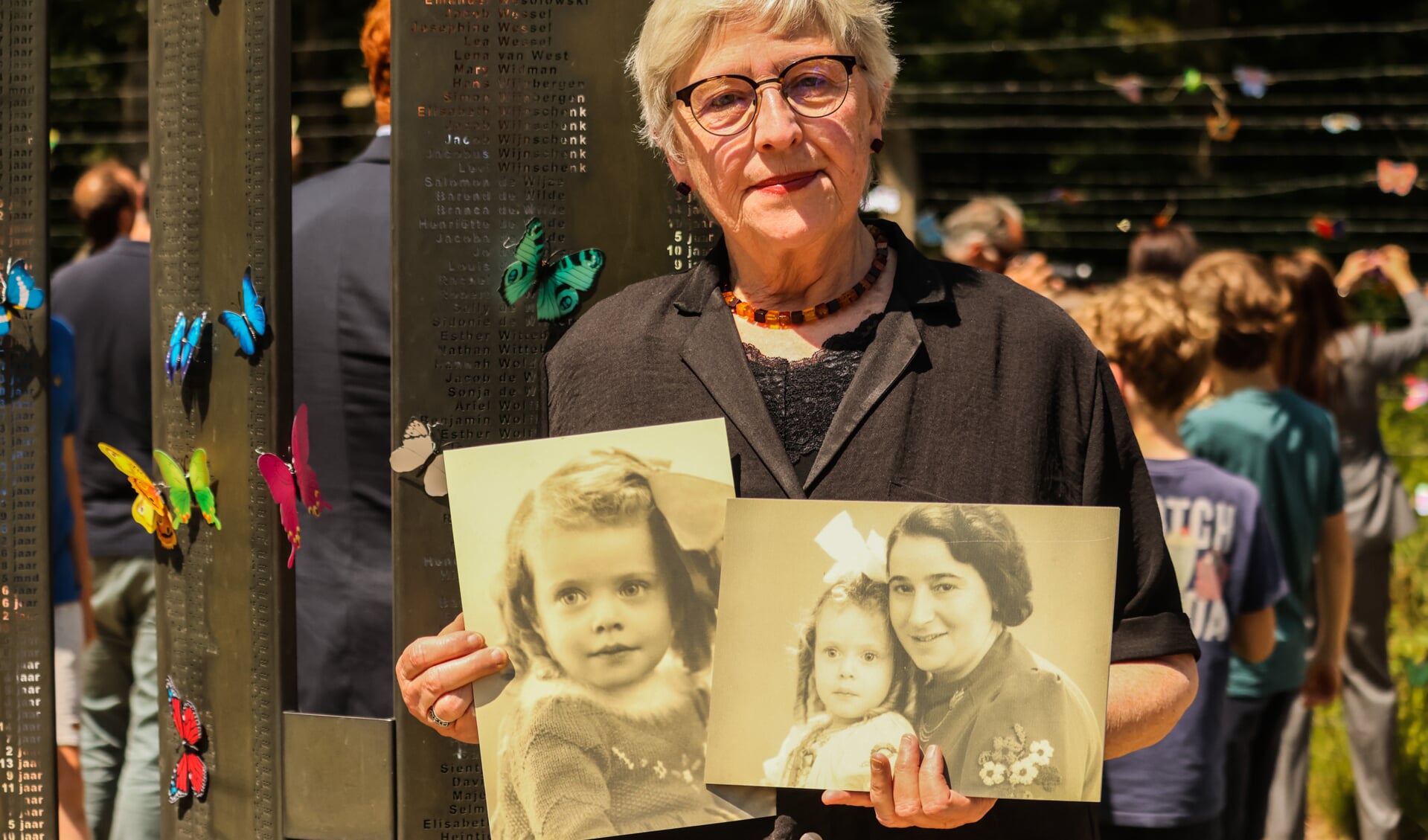 Een van de sprekers tijdens de herdenking was Sara de Vries. Haar vader overleefde als enige van de familie de holocaust.