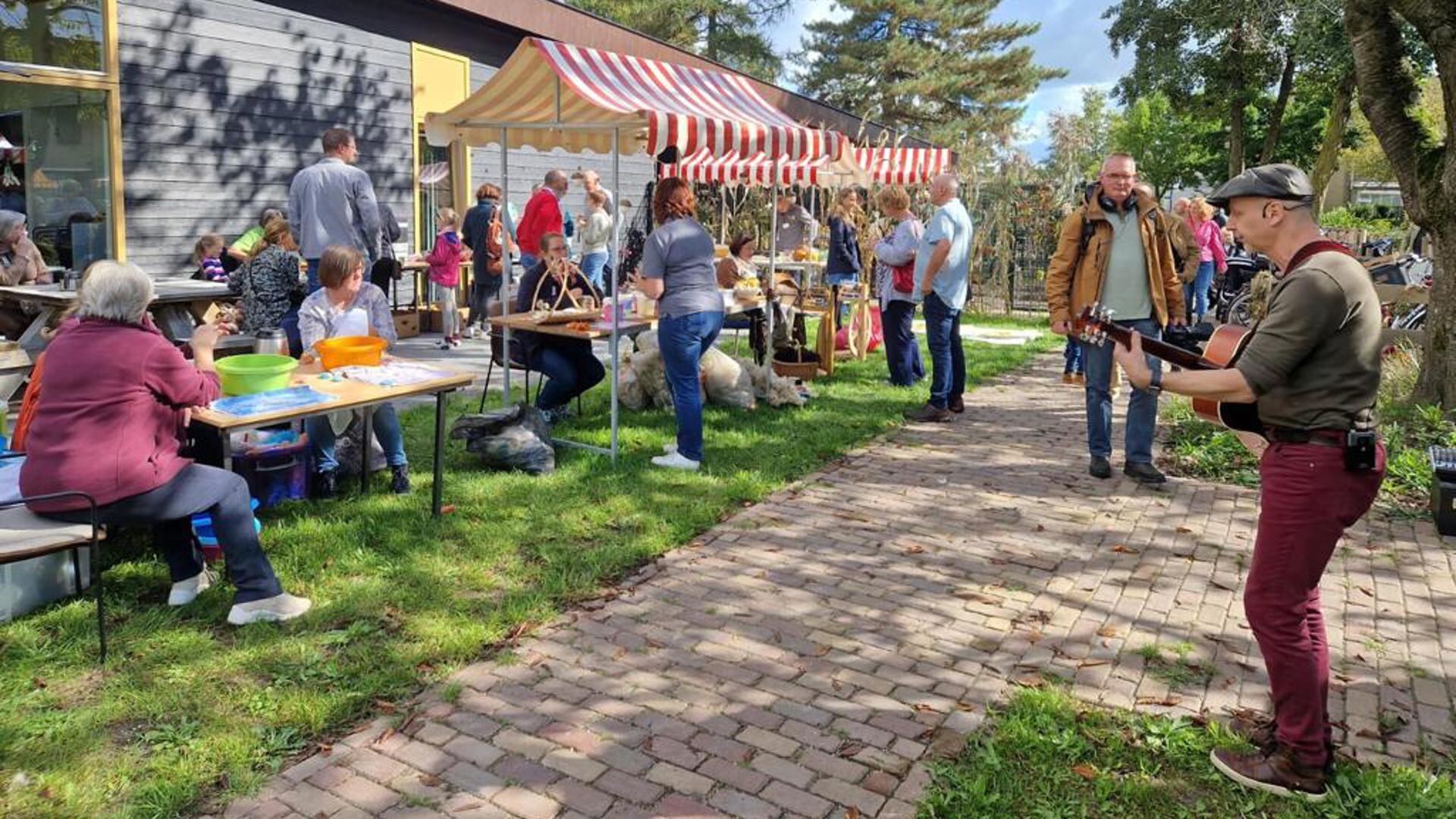 Kraampjes bij 't Bundertje in Veghel.