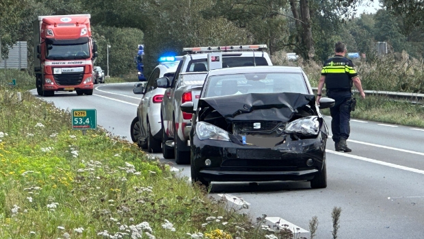 Vijf auto's betrokken bij twee ongelukken op de N279
