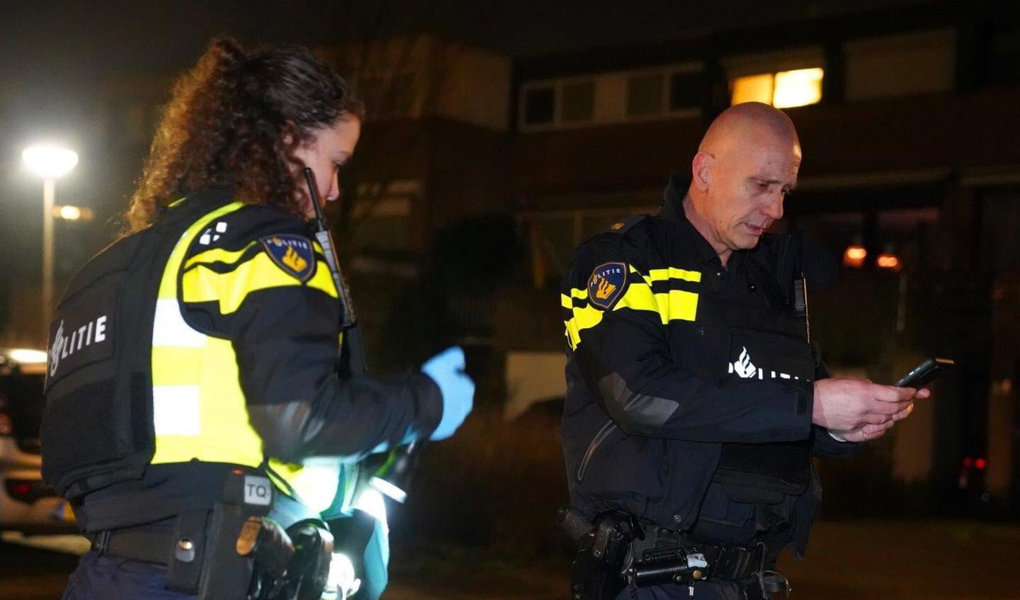 Bij een steekpartij aan de Vierde Rompert in Den Bosch is in de nacht van zondag op maandag een man ernstig gewond geraakt. 
