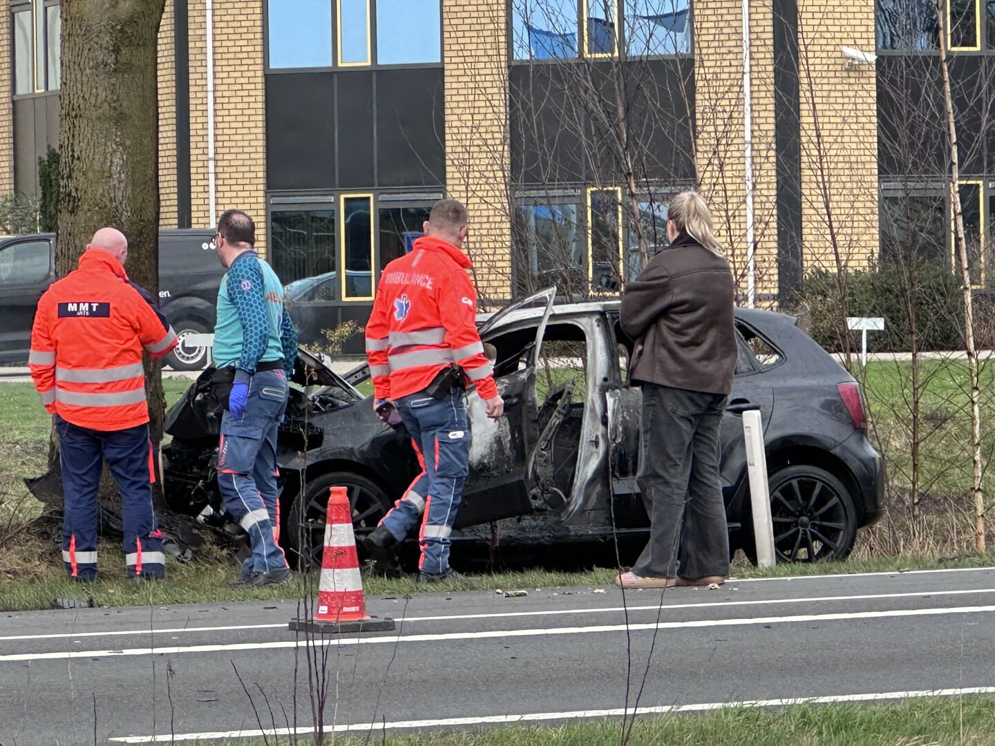 Dode Na Eenzijdig Ongeval Op Rondweg In Volkel - Kliknieuws.nl | De ...