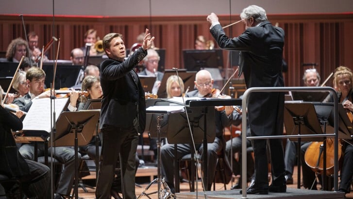 Foto van het 55ste IVC Opera Oratorium 2022 met Grand Prix winnaar tenor Andrei Danilov.