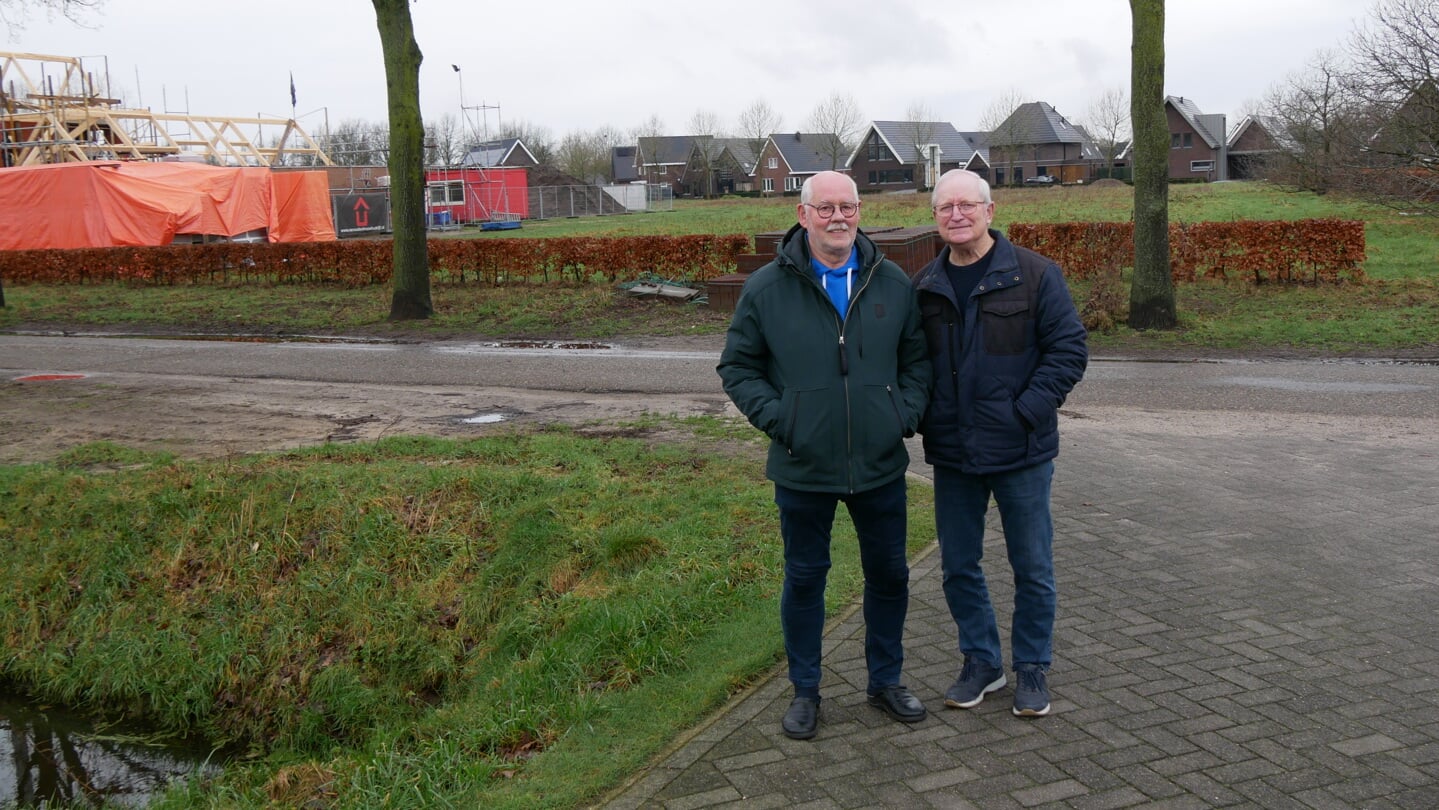 Jan Brok en John Zijlmans zitten in het dagelijks bestuur van Wijkraad Zuidelijk Veghel.