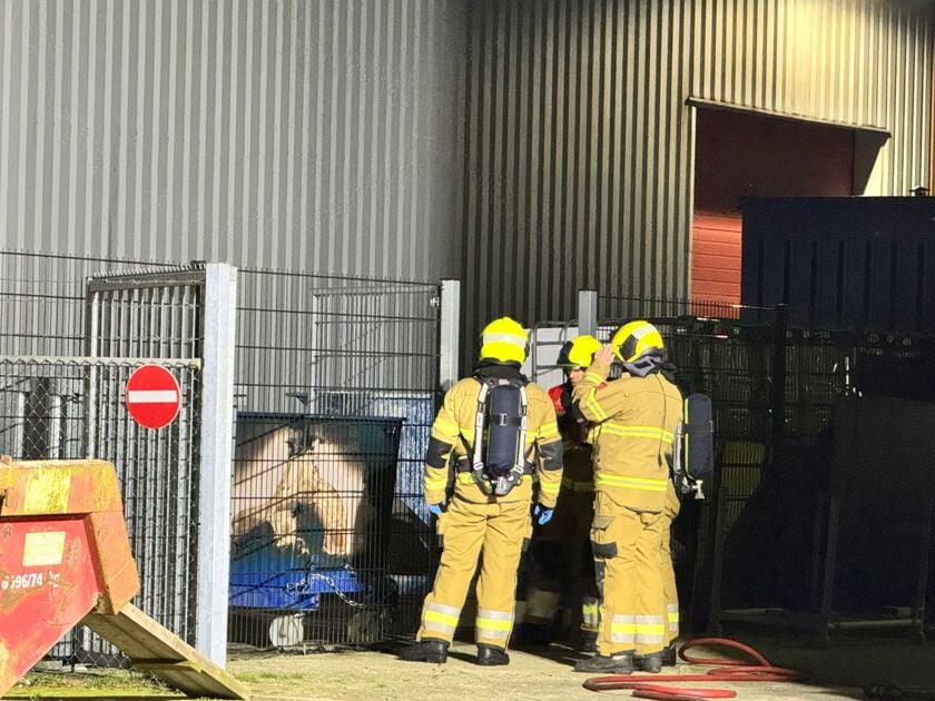 Brandweer Opgeroepen Voor Containerbrand - Adverteren Veghel ...