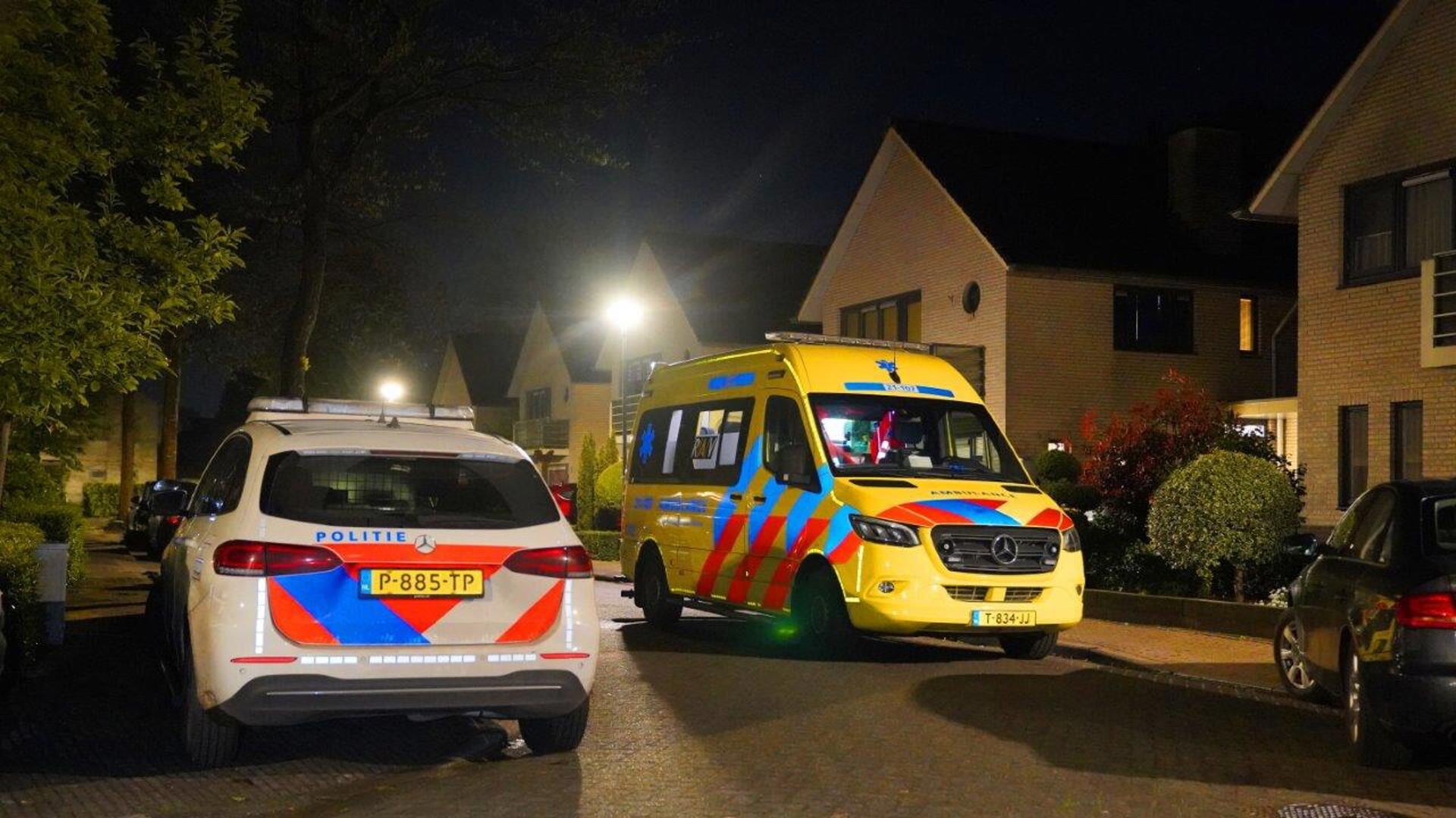 Een bejaarde bewoner van een woning aan de Haagwinde in Vught is woensdagavond overvallen in zijn woning.