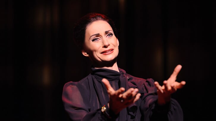 Pia Douwes speelt Callas. (foto: Roy Beusker Fotografie)