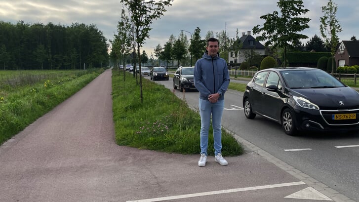 Jochem Kok van Lokaal Meierijstad maakt zich zorgen over de voortdurende verkeersdrukte op de Erpseweg.