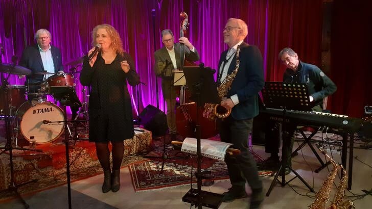 Pop up Jazz verblijd je met hun warme klanken.