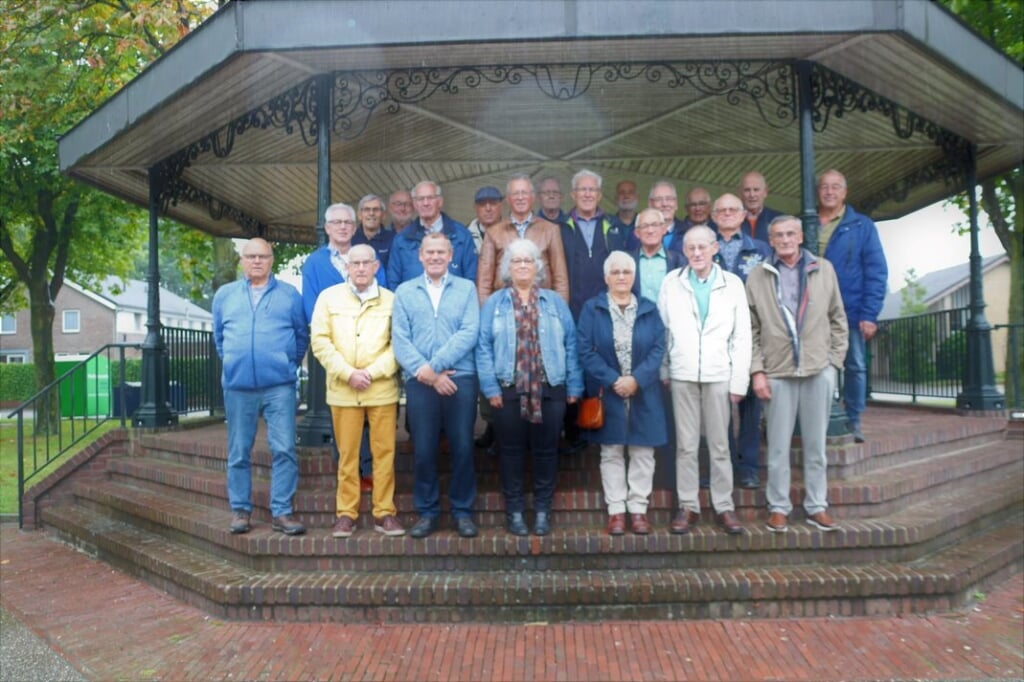 Vrijwilligers van de Buurtbusvereniging Boxmeer-Oploo-Wanroij.