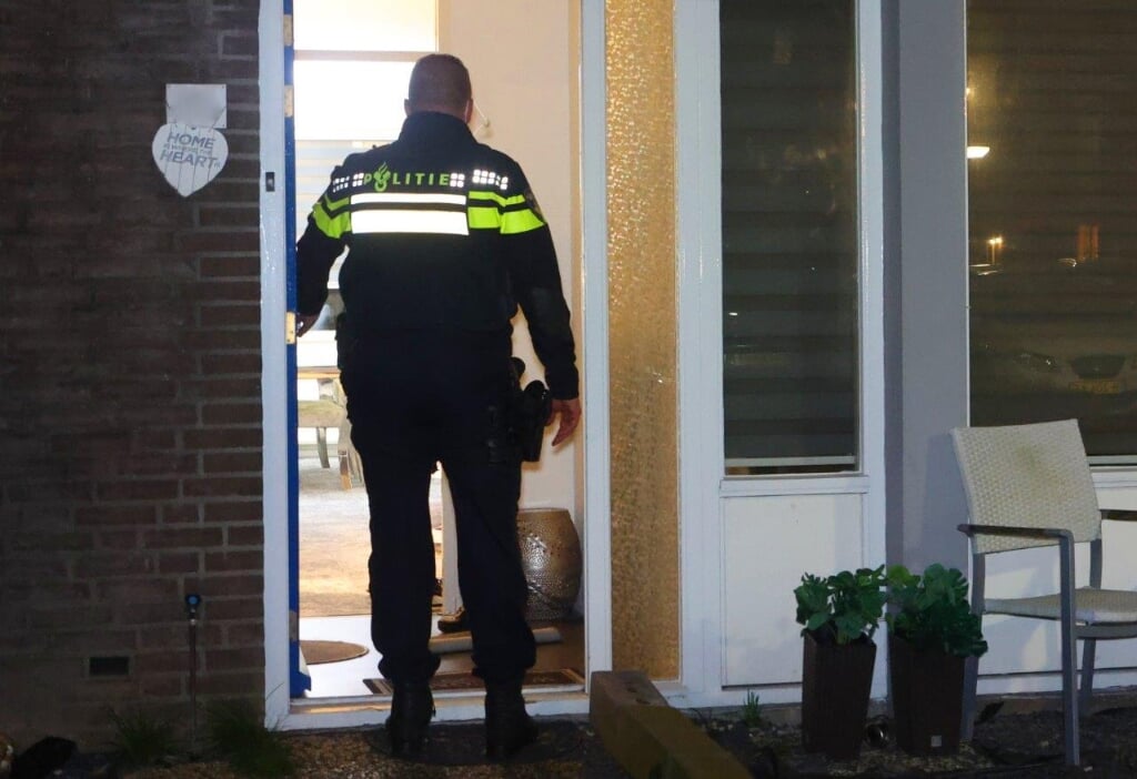 Jong gezin in Den Bosch overvallen en bedreigd in eigen woning.