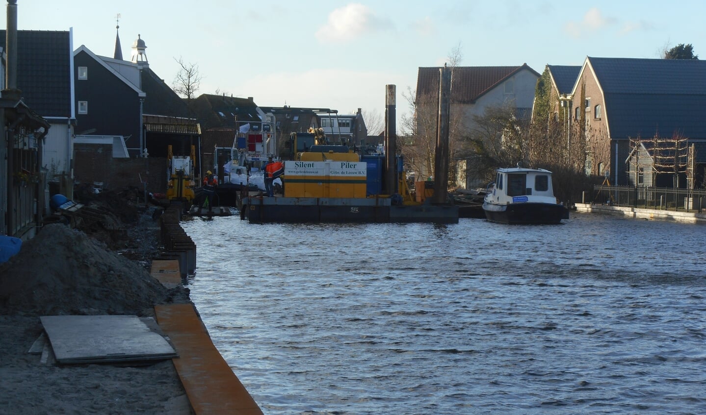 Werkzaamheden aan de Hoge Rijndijk in Nieuwerbrug, 2019