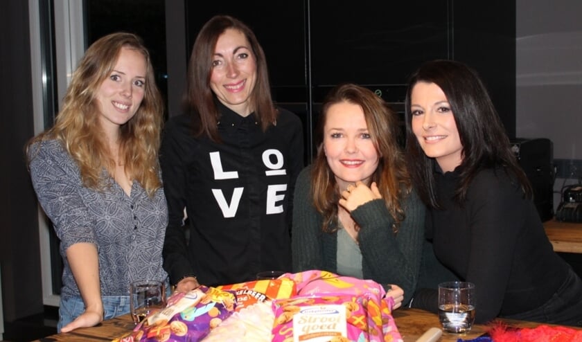 <p>Felicitas, Francis, Melanie en Bianca</p>