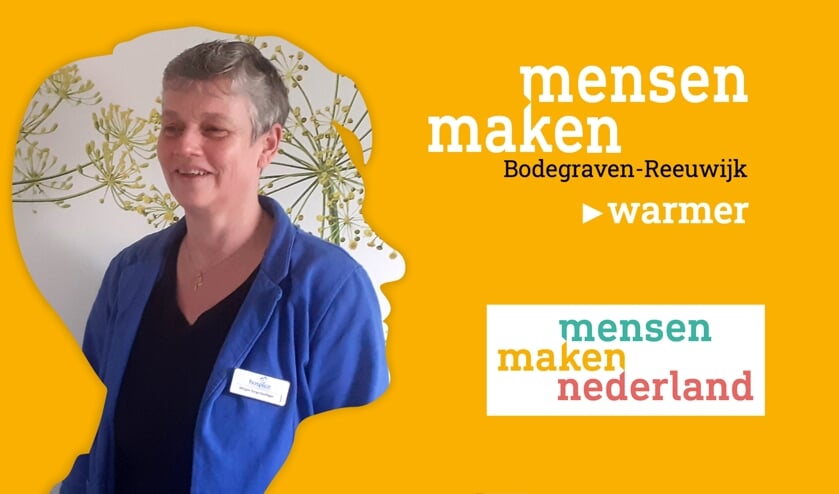 <p>Vrijwilliger Mirjam van Blotenburg biedt de gasten een luisterend oor.</p>