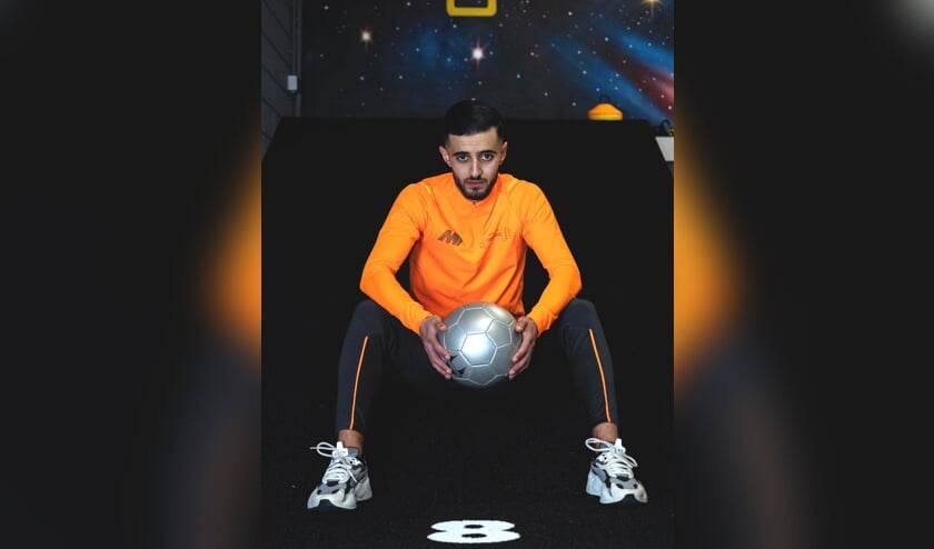 <p>De maatschappelijke betrokkenheid is groot bij Anwar.</p>