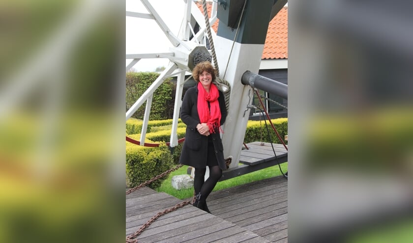 <p>Conny Schoonen: "Ik weet dat het werkt en dat gebruik ik in mijn werk als coach. Handen vertellen alles."</p>
