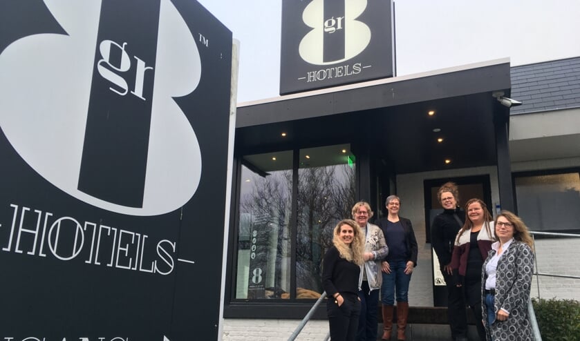 <p>V.l.n.r.: Betteke Vredeveld, Greet Meijers, Karin Aartman, Annemiek Oskam, Erna Beukens en Maroeska Dorrestijn.</p>