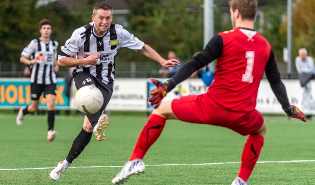 Een poeier het net in. Beeld: Erik Saeijs