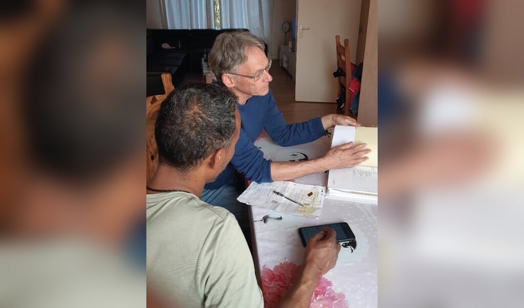 Leendert van Rietschoten aan het werk.